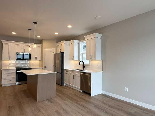 Picture for 13 Ellington Crescent 