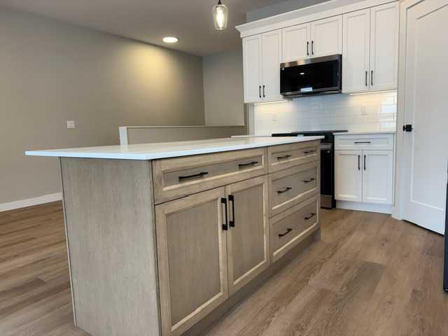 Picture for 13 Ellington Crescent 