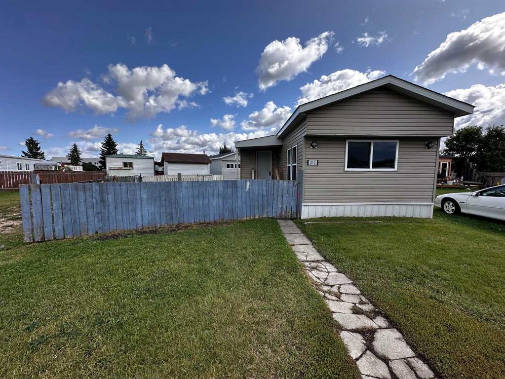 Picture for 212, 5344 76 Street 