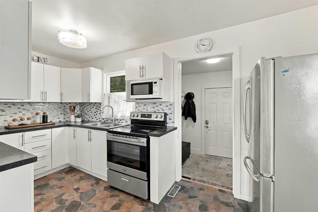 Picture for 4101 51A Street 