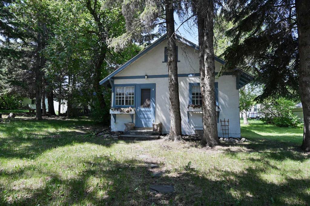 Picture for 4738 50 Street E