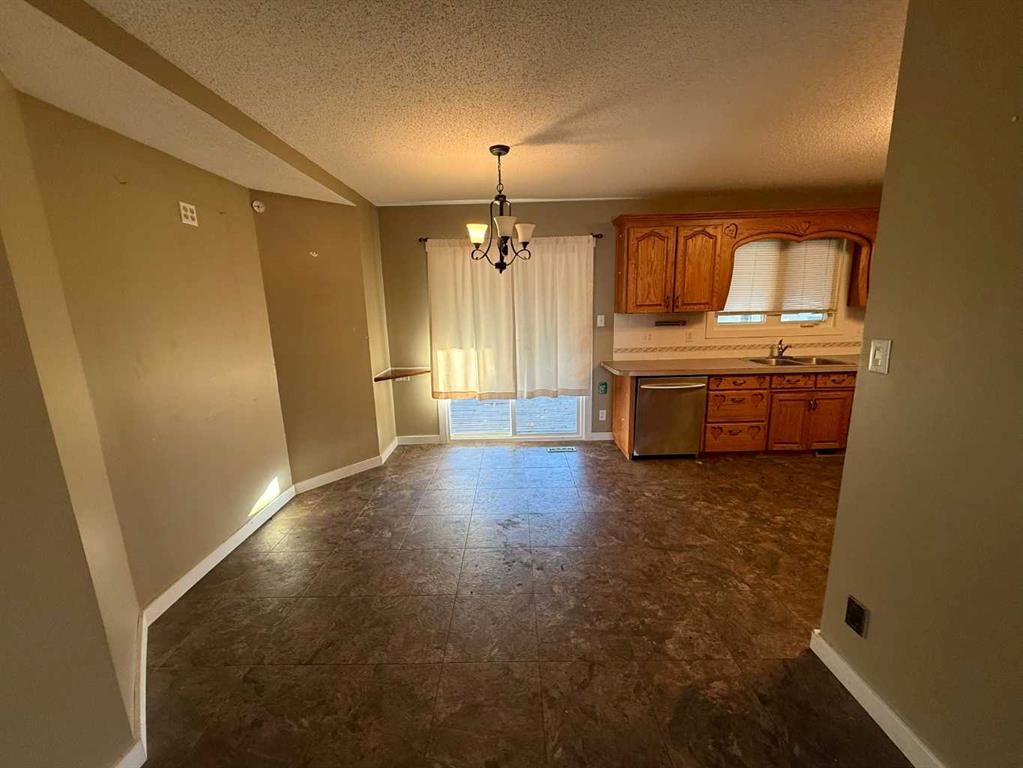 Picture for 5805 42 Avenue 
