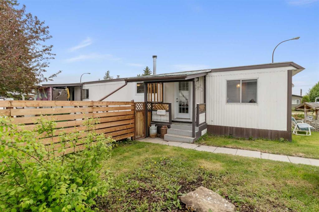 Picture for 667, 6940 63 Avenue 