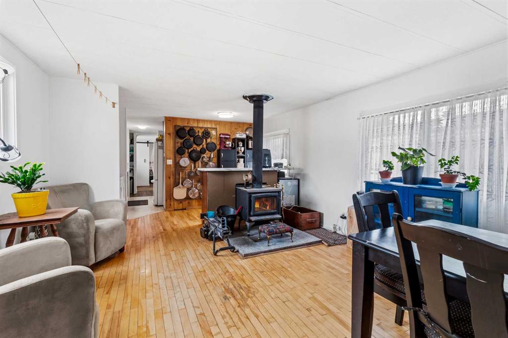 Picture for 667, 6940 63 Avenue 