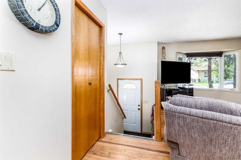 Picture for 63 Mclevin Crescent 