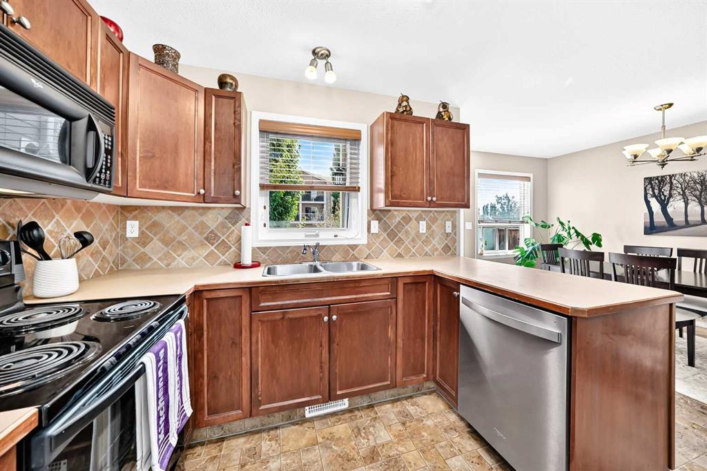 Picture for 79 Lawford Avenue 