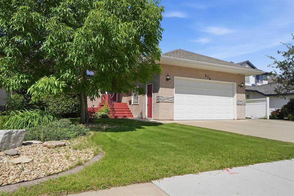 Picture for 219 Lampard Crescent 