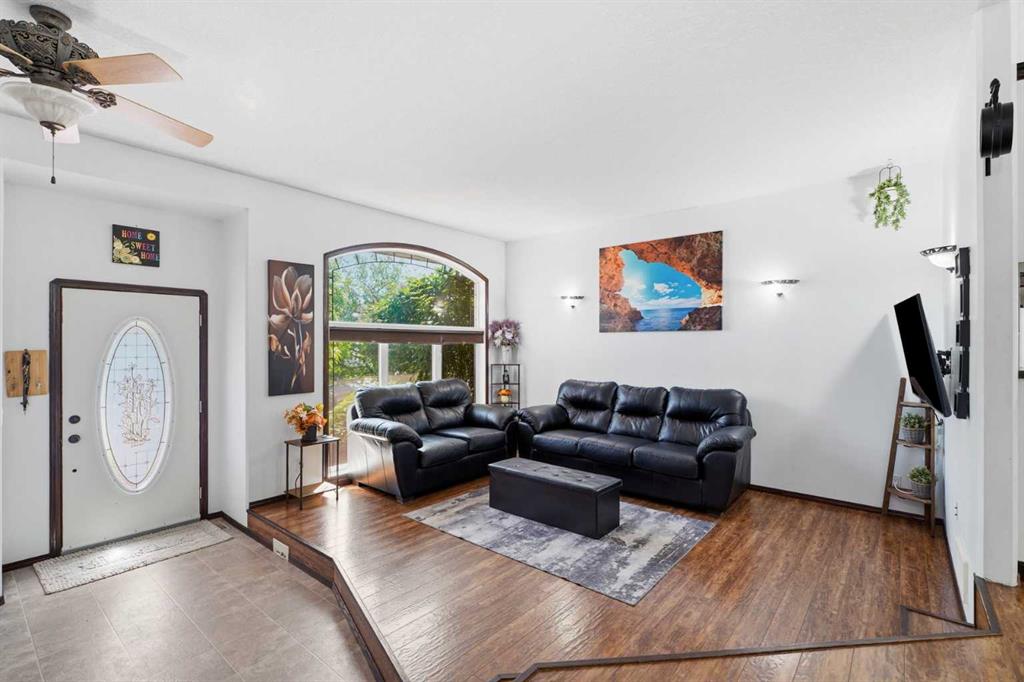 Picture for 219 Lampard Crescent 