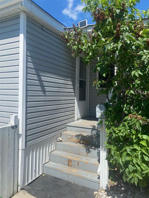 Picture for 818, 6834 59 Avenue 