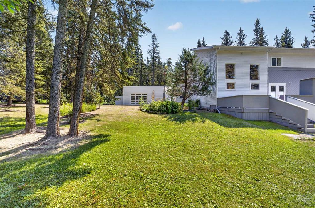 Picture for 7, 32579 Range Road 52  