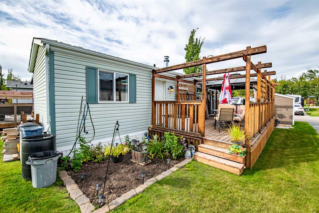 Picture for 3076, 25074 South Pine Lake Road 