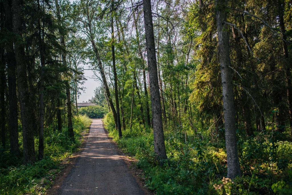 Picture for 17, 28124 Township Road 412  
