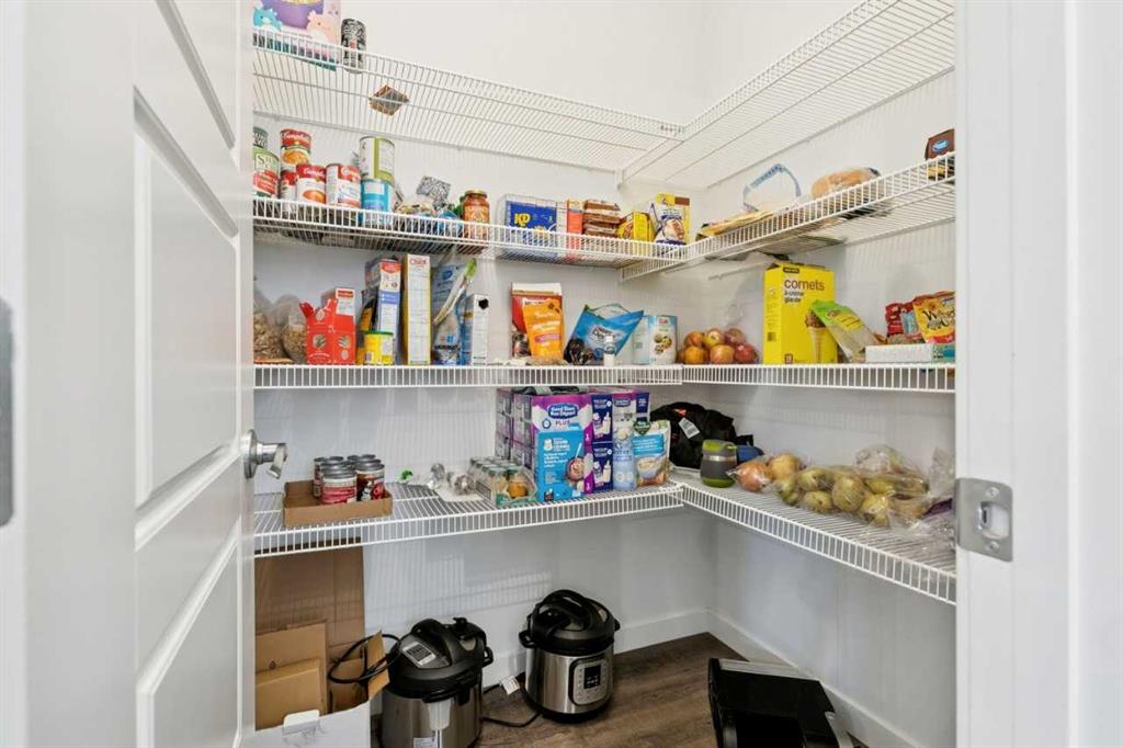 Picture for 403, 850 Belmont Drive SW
