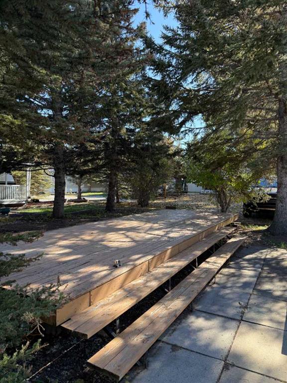 Picture for 6 TIMBER AVENUE, 5230 27 Highway 