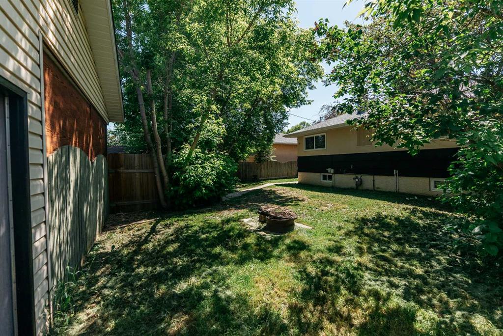 Picture for 5418 37 Street 