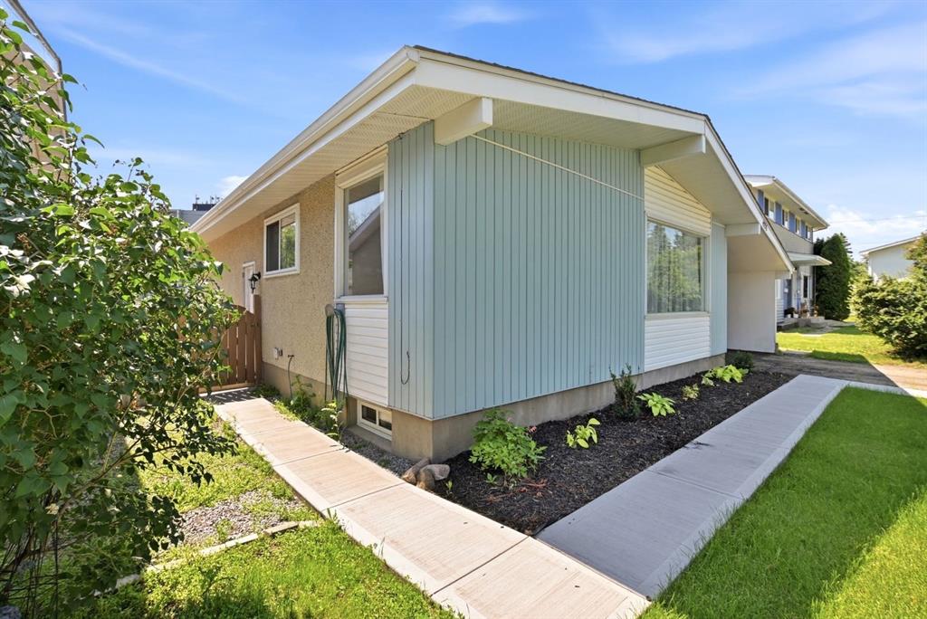 Picture for 4233 33 Street 