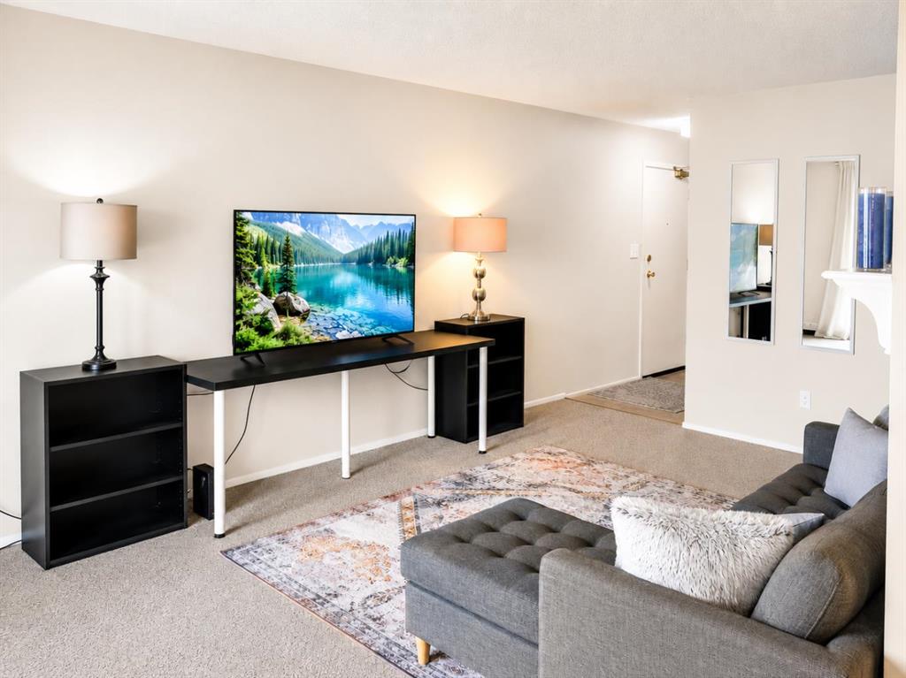 Picture for 302, 41 Bennett Street 