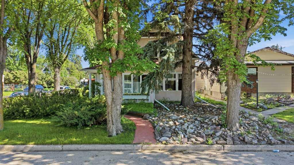 Picture for 4714 48 Avenue 
