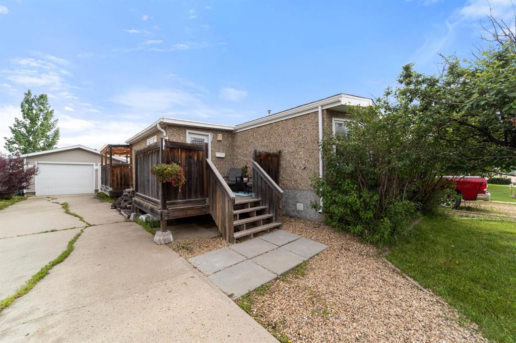 Picture for 4906 55 Avenue 
