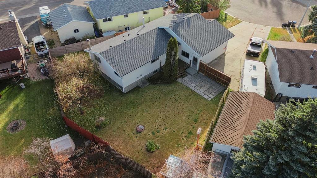 Picture for 6 Woodland Close 