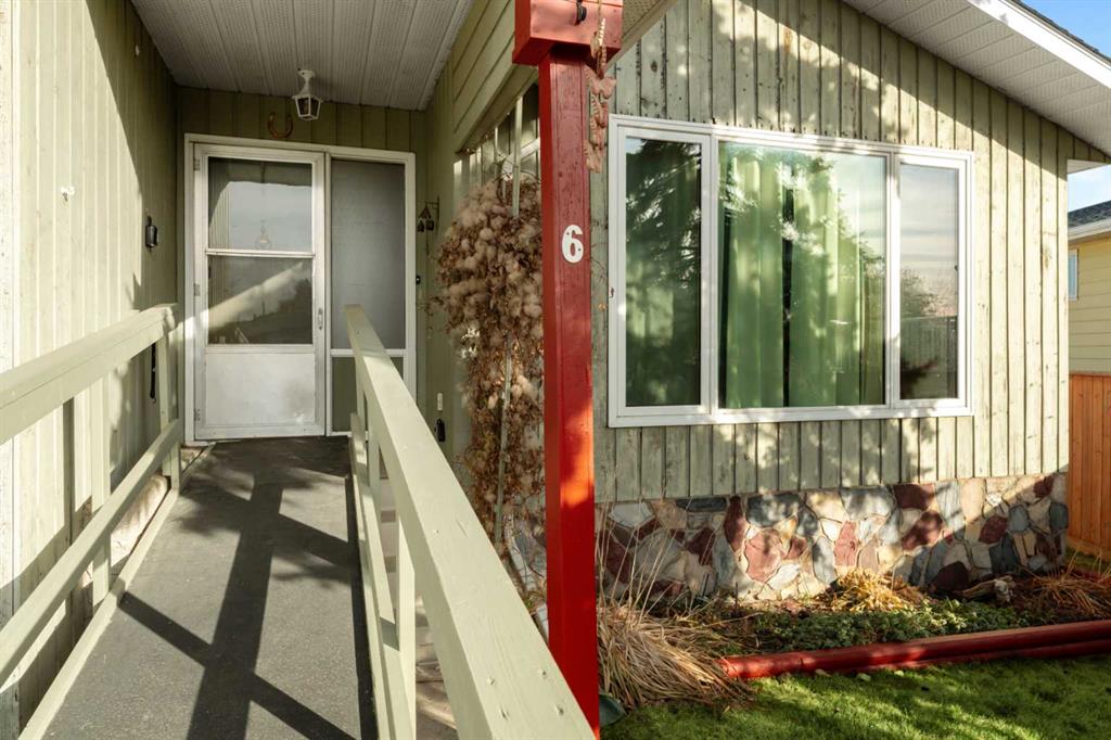 Picture for 6 Woodland Close 