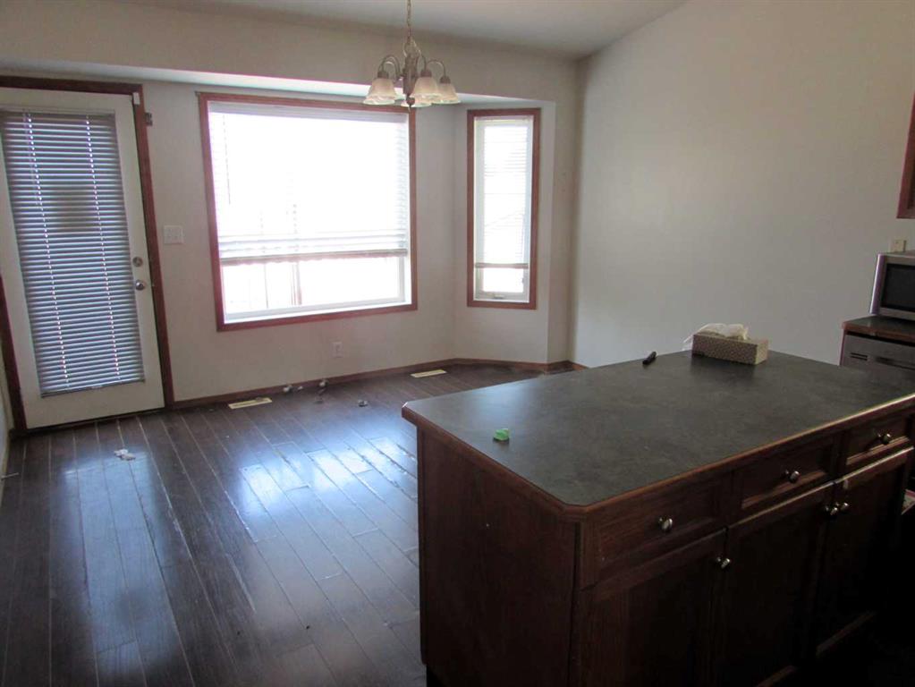Picture for 5204 Landsdowne Avenue 