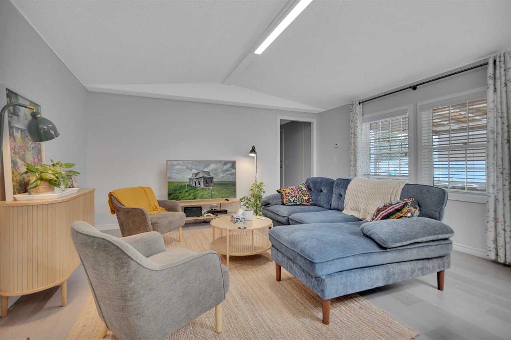Picture for 43 Parkside Drive 
