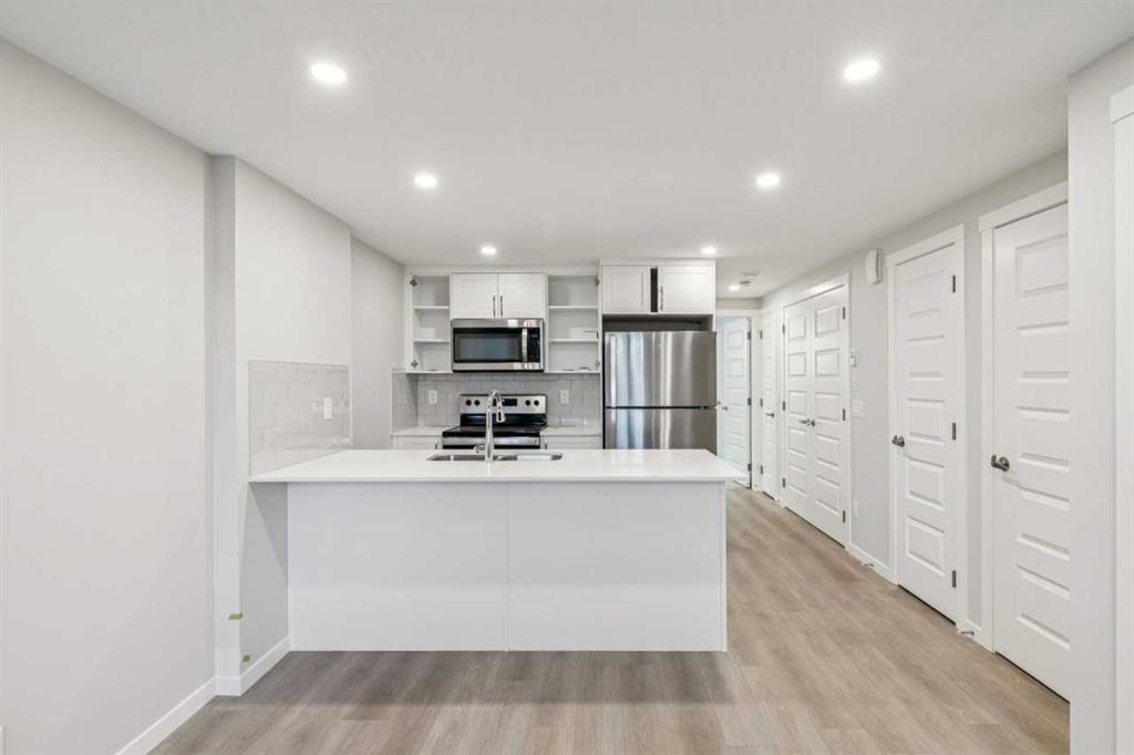 Picture for 1112, 135 Mahogany Parade SE