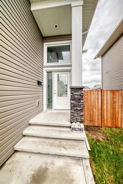 Picture for 110 CEDAR Square 