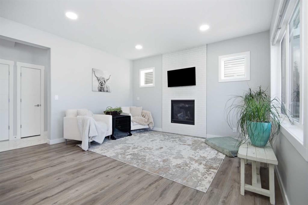 Picture for 61 Lindman Avenue 