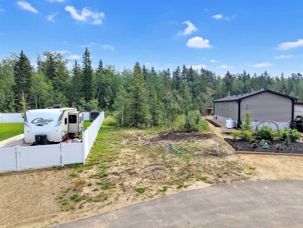 Picture for 146, 41310 Range Road 282  