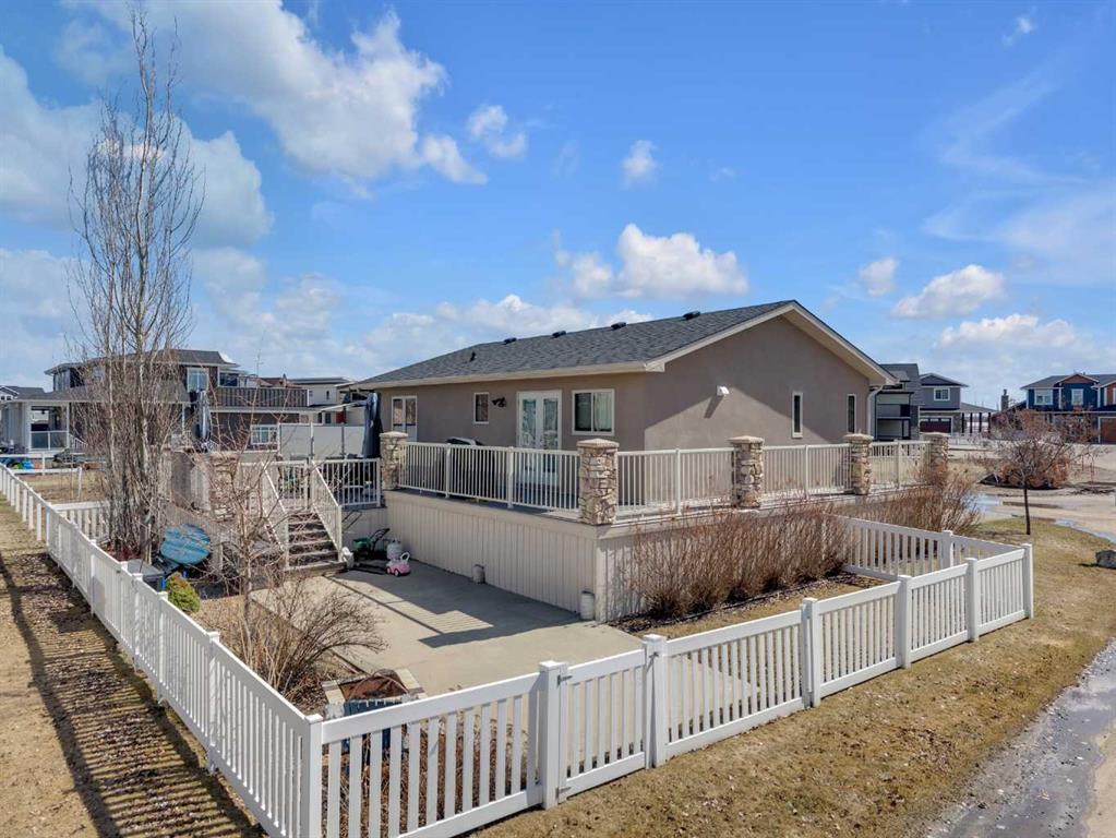 Picture for 7097, 35468 Range Road 30  