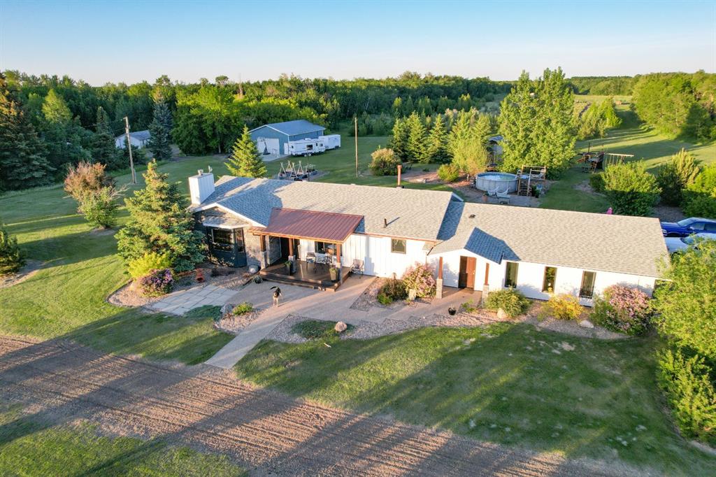 Picture for 41243 Range Road 205  