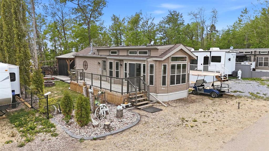 Picture for 70, 41310 Range Road 282  