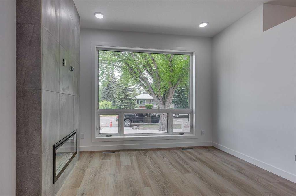 Picture for 4, 5537 51 Avenue 