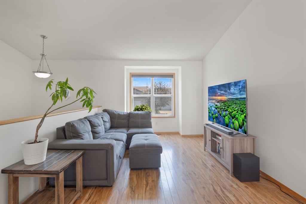 Picture for 32 Kendrew Drive 