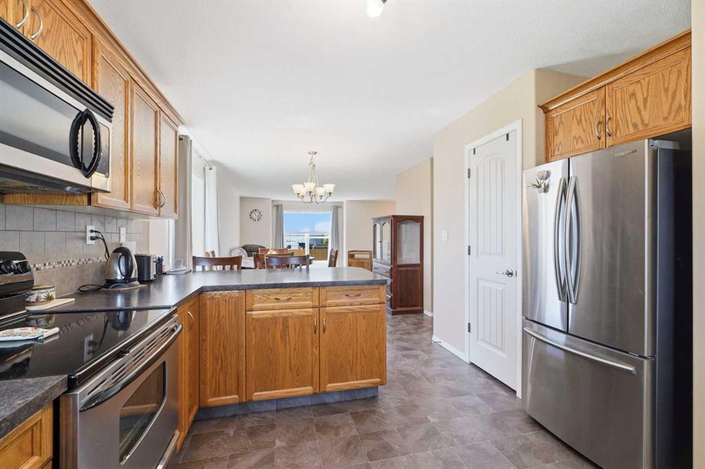 Picture for 48 Vanson Close 