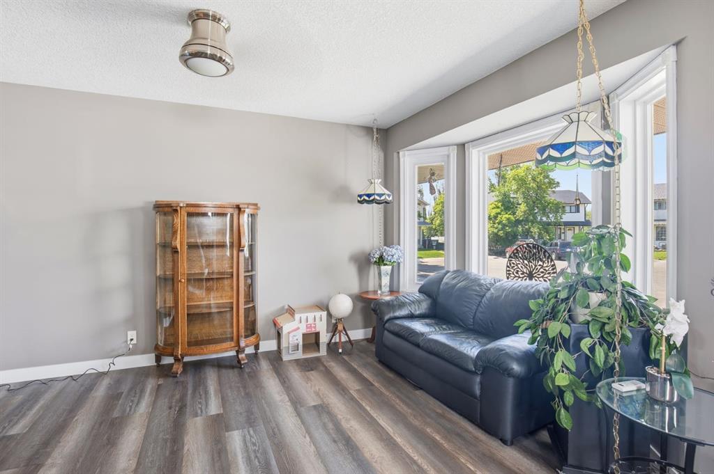 Picture for 31 Kirsch Close 