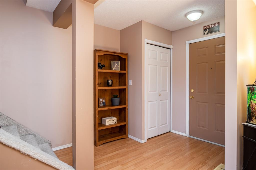 Picture for 24 Ellenwood Drive 
