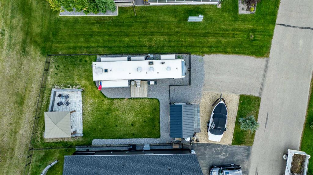 Picture for 75, 41019 Range Road 11  