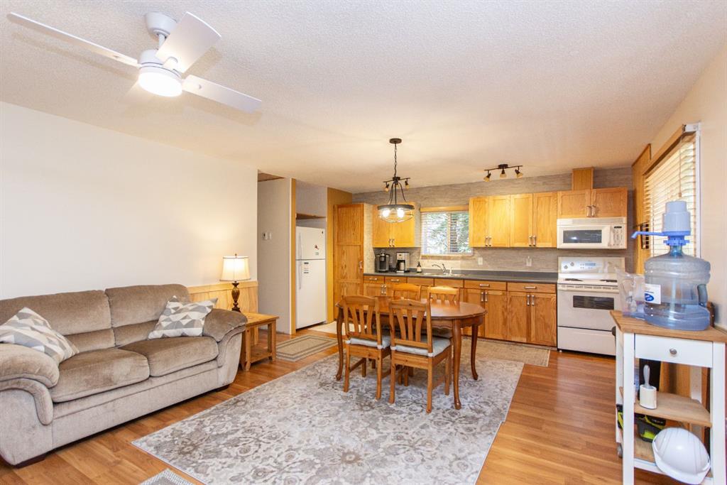Picture for 6 Poplar Crescent 