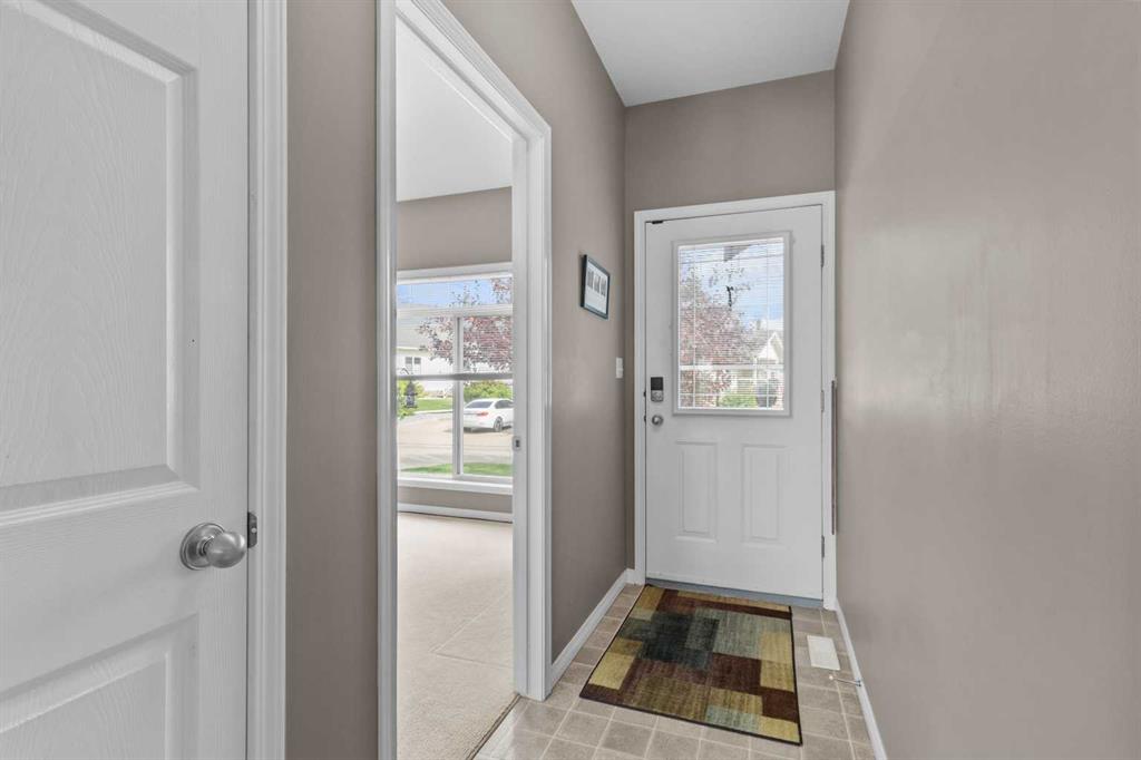 Picture for 2, 939 Ramage Crescent 