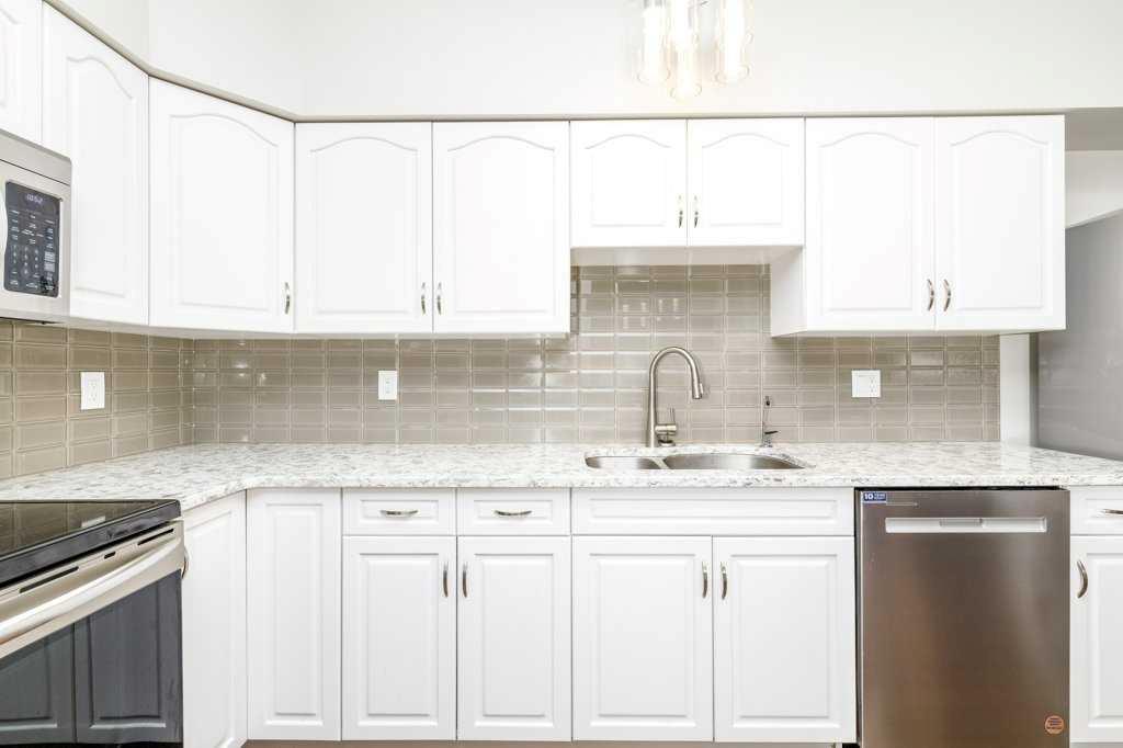 Picture for 302, 5590 45 Street 