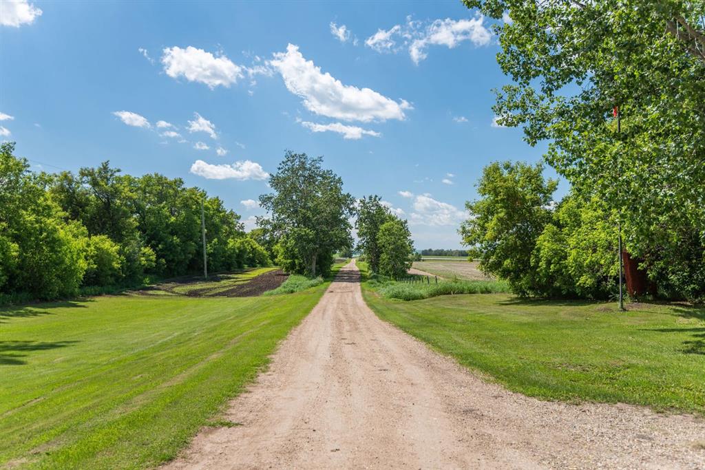 Picture for 37301 range road 264  