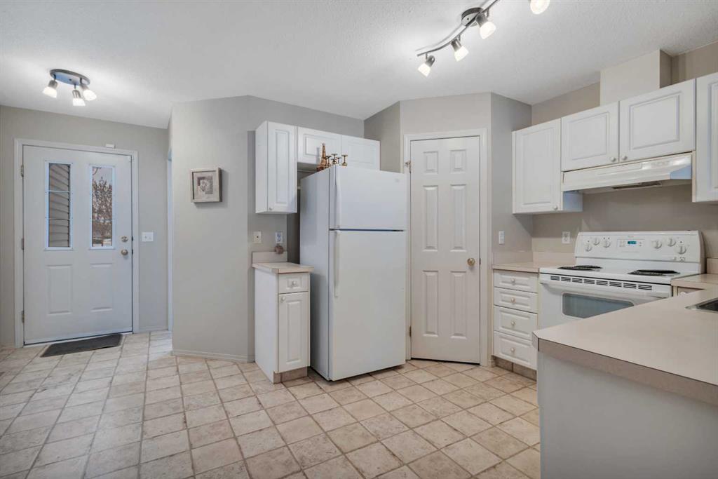 Picture for 6 Jenkins Drive 