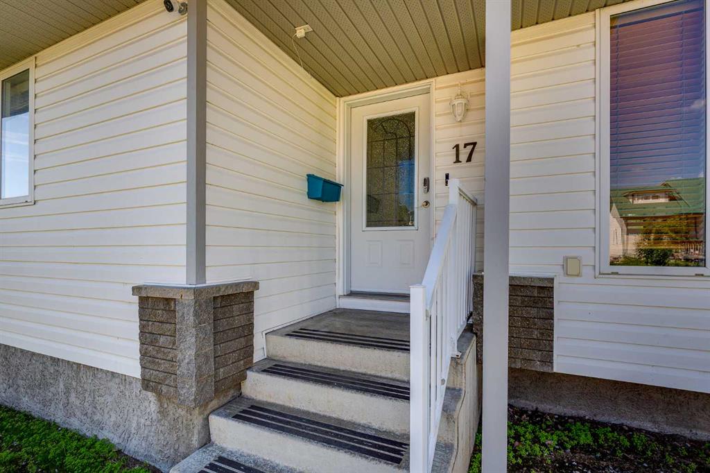 Picture for 17 Stanford Boulevard 