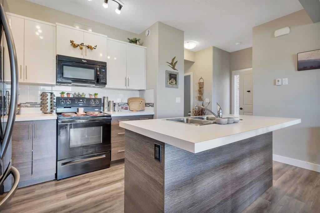 Picture for 10, 76 Terrace Heights Drive 