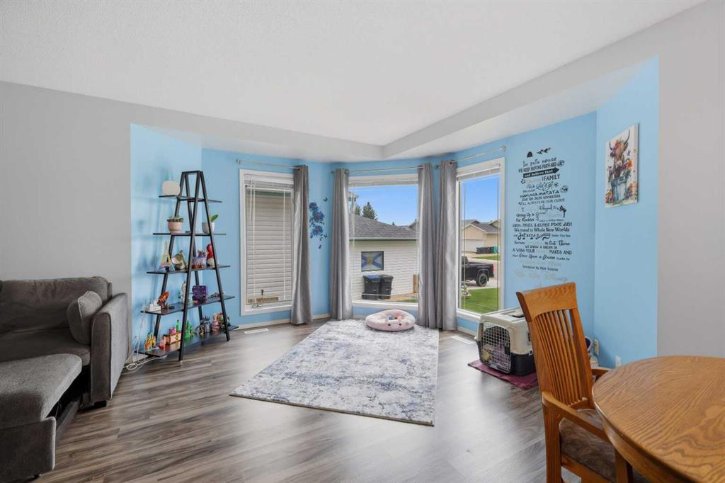 Picture for 24 Wildrose Drive 