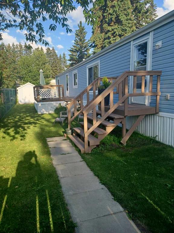 Picture for 28, 4851 46 Street 