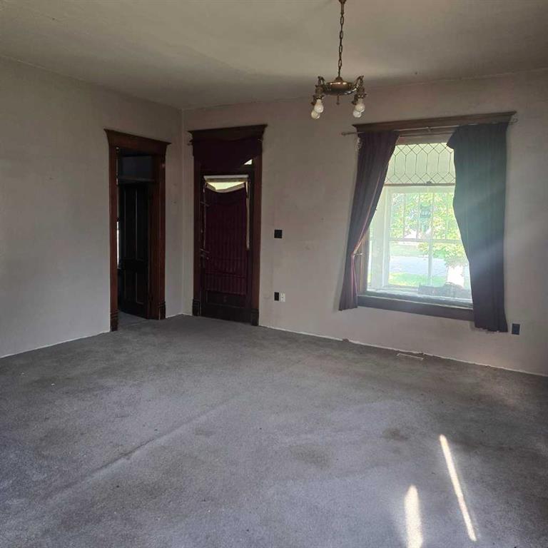 Picture for 5033 49A Street 
